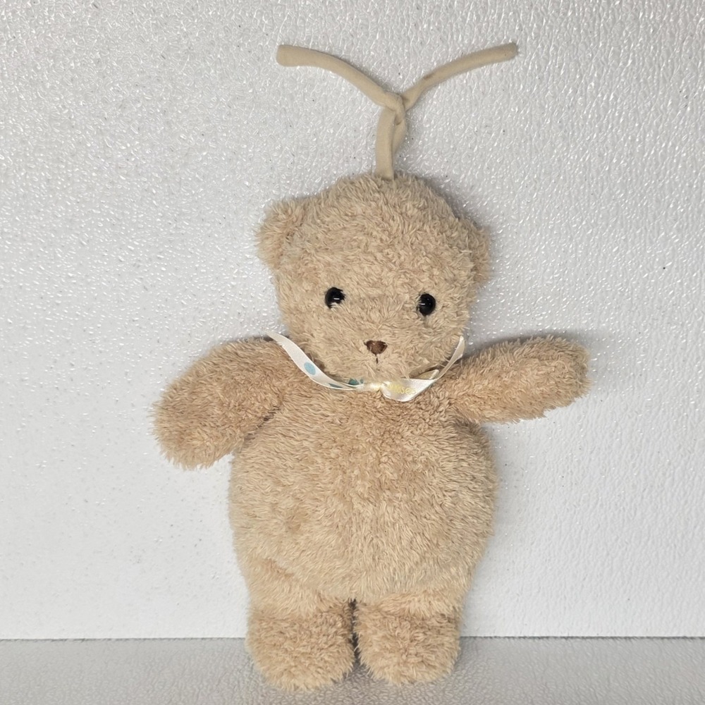 Child of Mine Carter's Teddy Bear Crib Pull Musical Plush Baby Hugs Bow